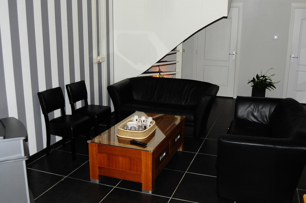 Herkenhoek 3 Bedroom Apartement Heeswijk-Dinther Extérieur photo